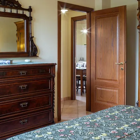 Appartamento Le Debbiare-8 By Interhome